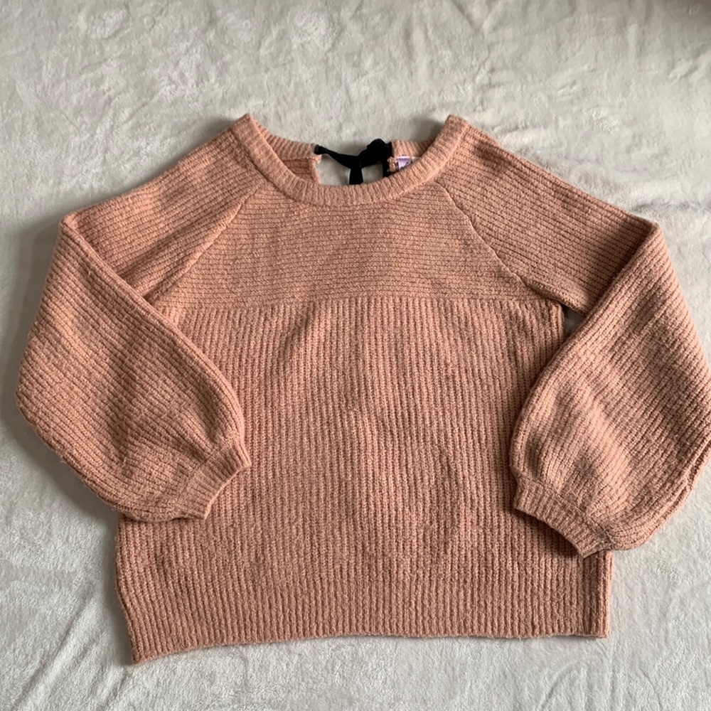 Alya ballon sleeve sweater with tie back. Size Small